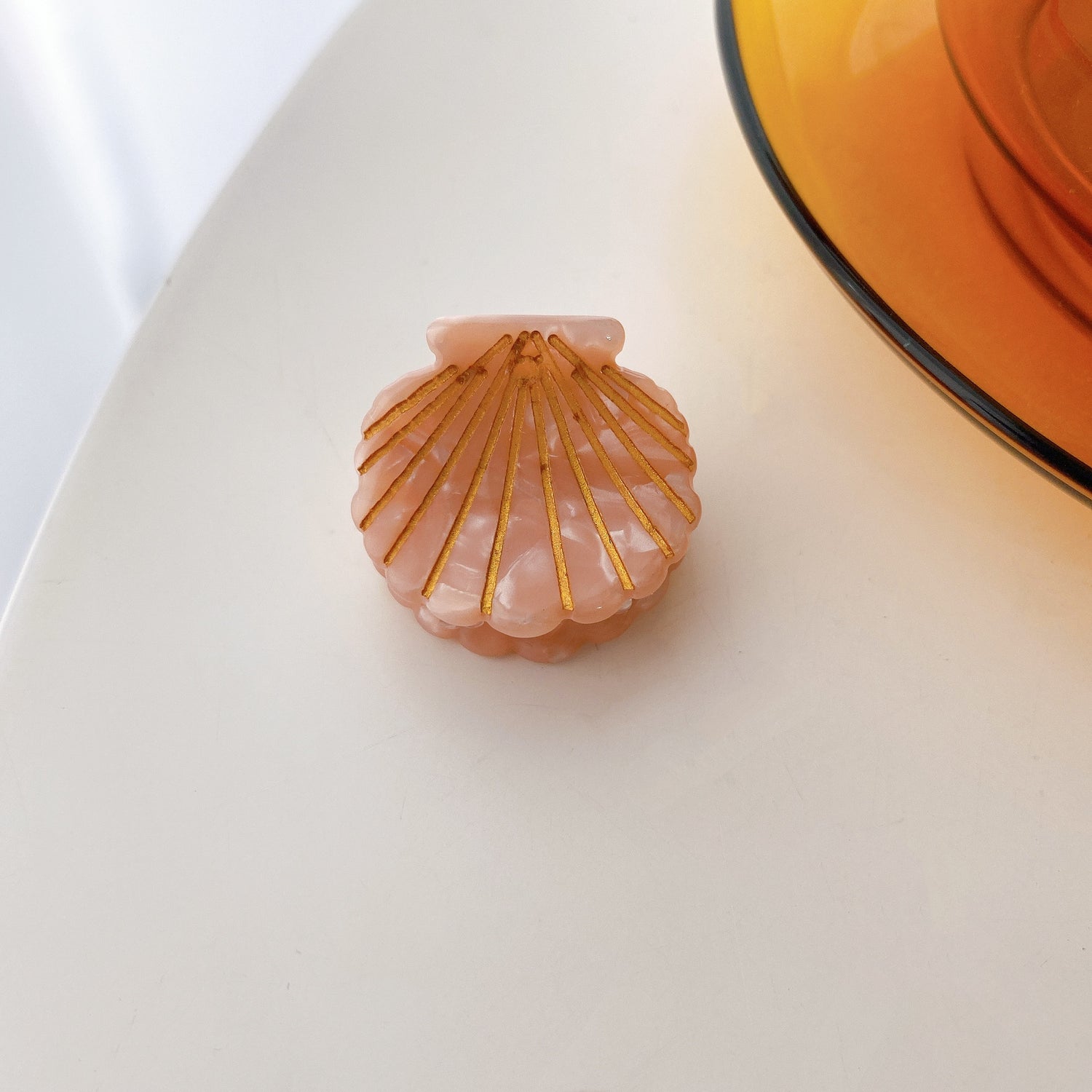 Shell Hair Clip