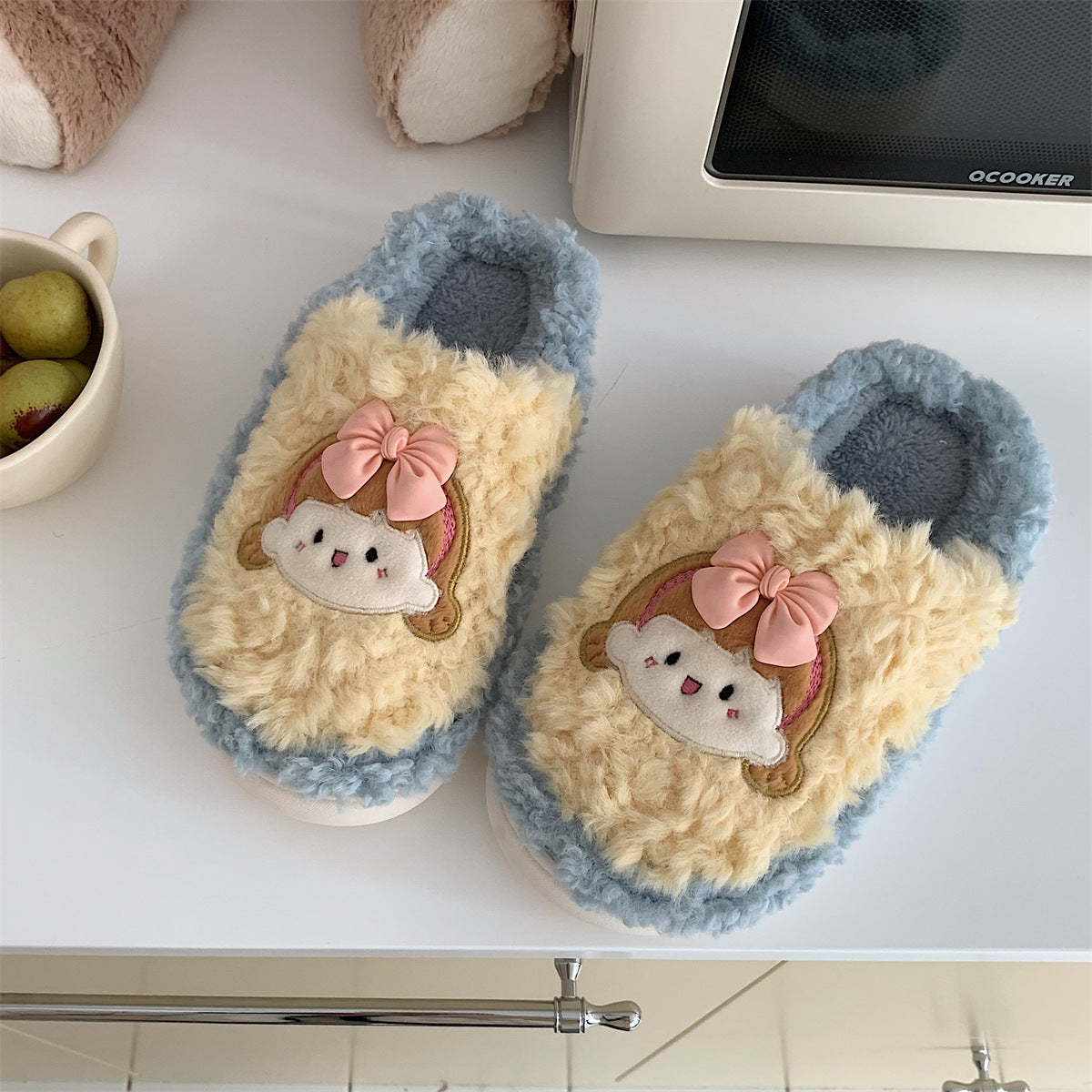 Bow Plush Slippers