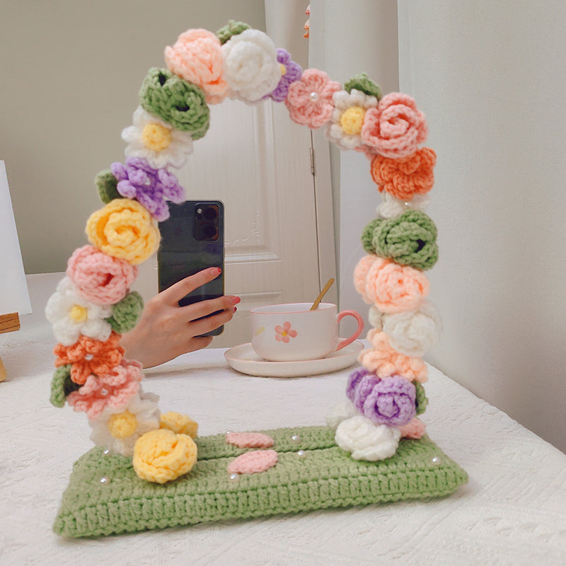 DIY Crochet Flower Table Mirror