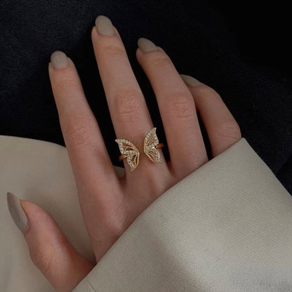 Mother of Pearls Butterfly Ring