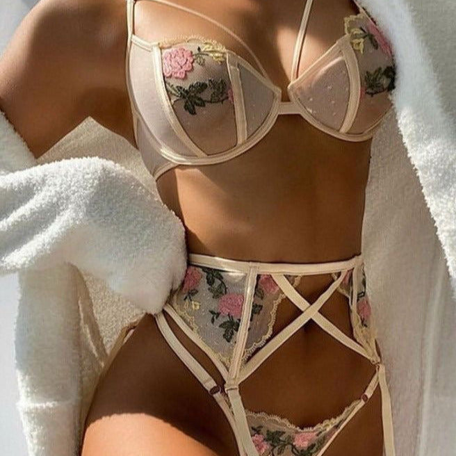 Flower Embroidery Lace Lingerie Set